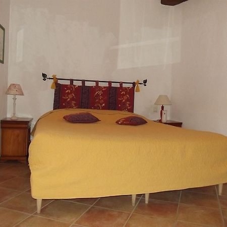 Domaine Saint Victor Hotel La Tour-d'Aigues Luaran gambar